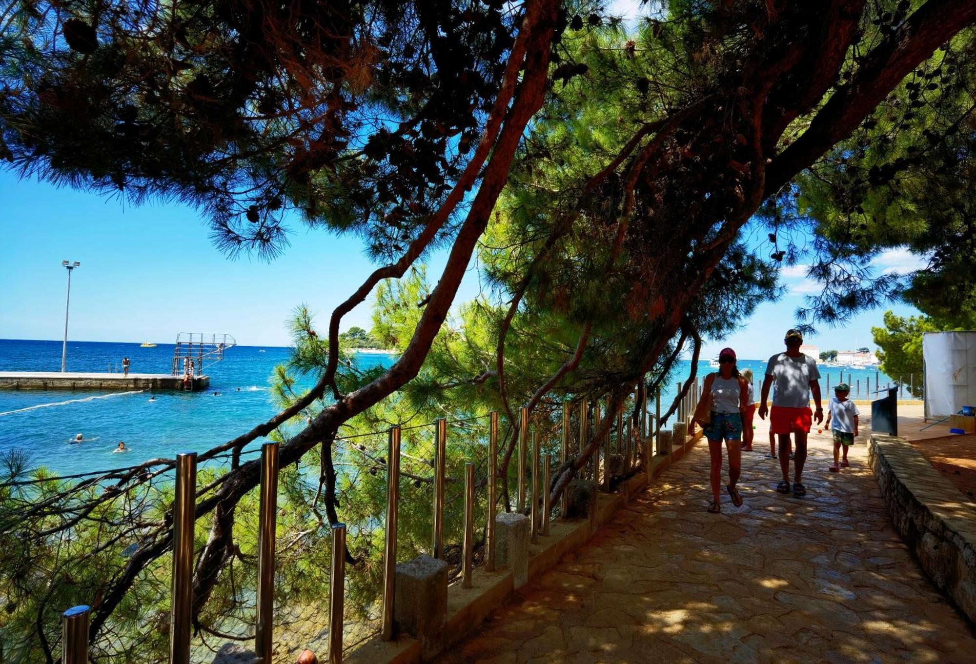 Stay In The Heart Of Porec - 50M To The Beach Exterior photo